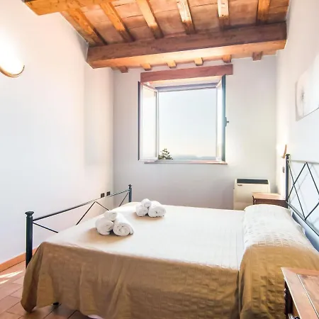 Holiday home Belvilla By Oyo Casciotto